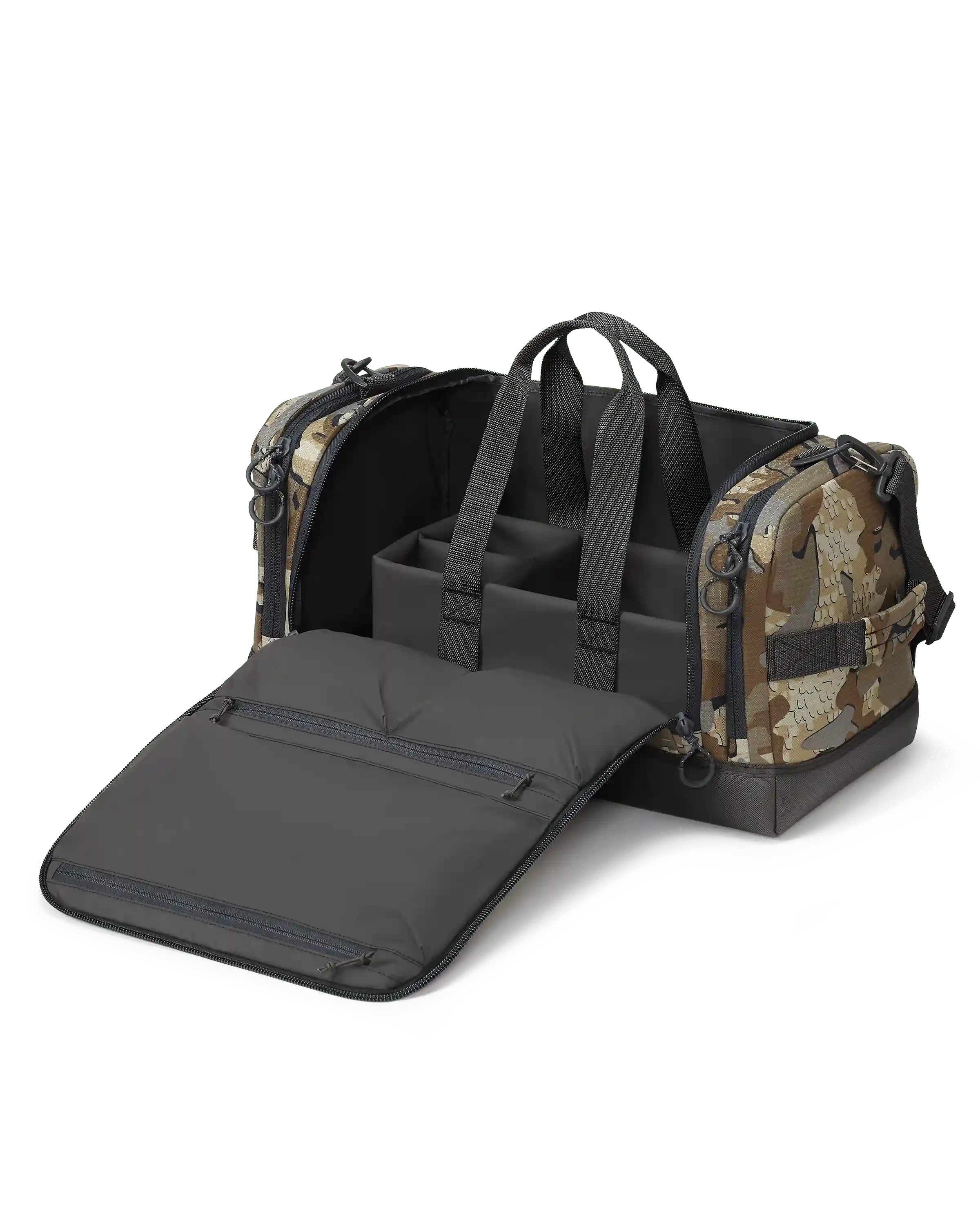 Alternative view of Distance Duffel | Valo
